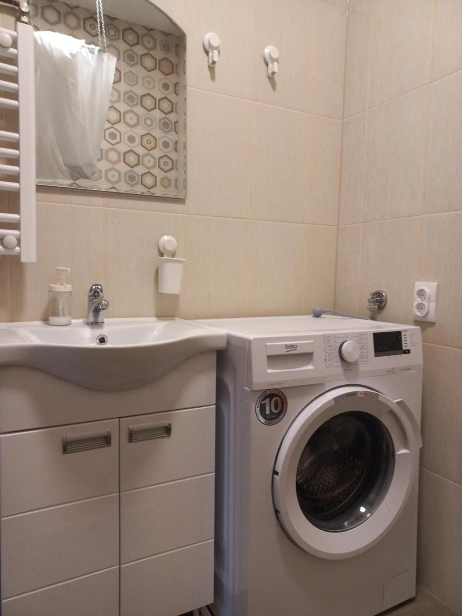 Kod Velikih Tuja Appartement Melenci Buitenkant foto